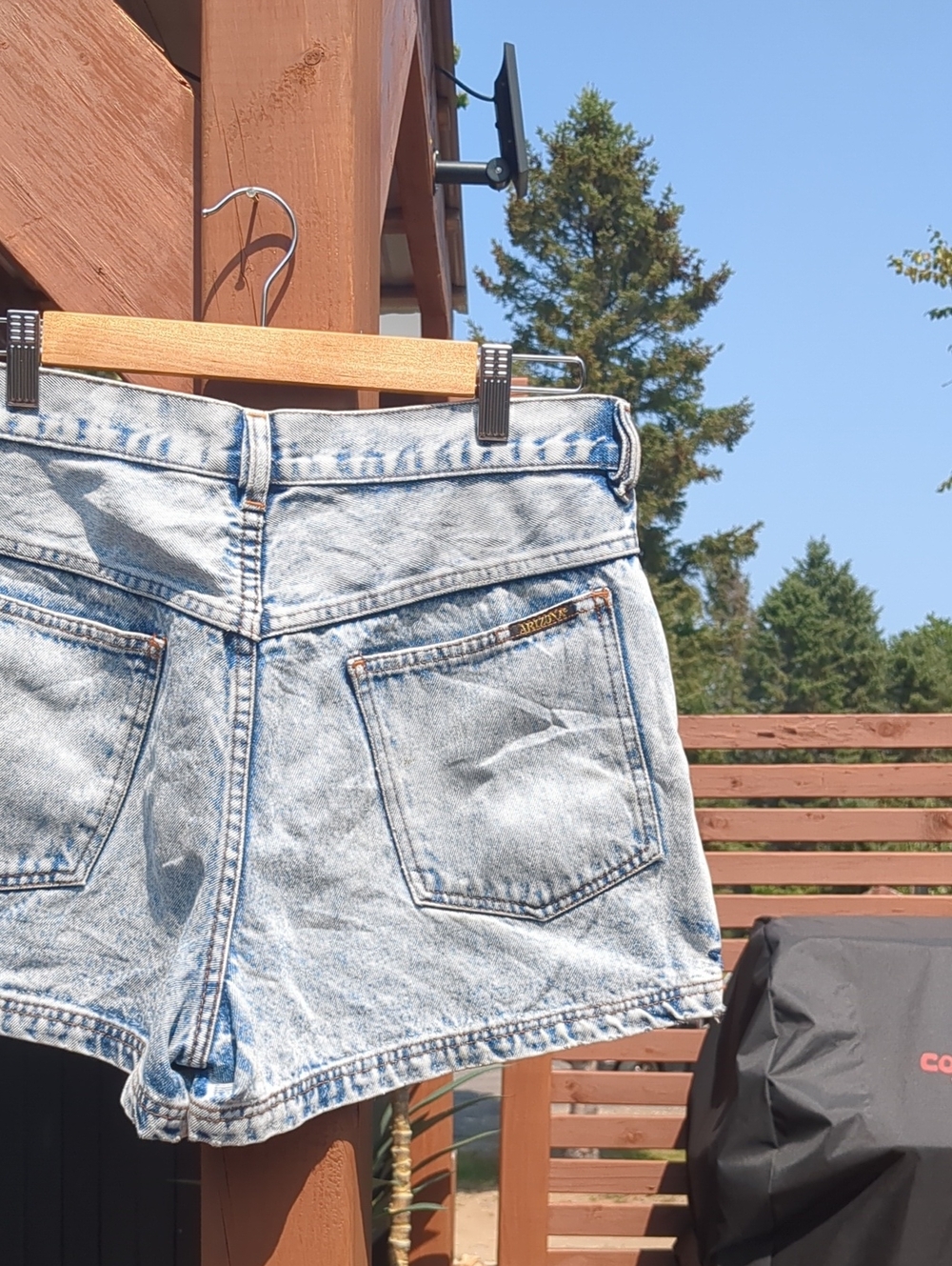 -VINTAGE- Light Wash Denim Women’s Shorts Size "46" (Waist 16 Inches)